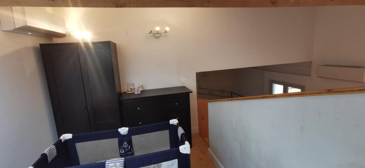Appartements Et Studio Renoves En 2022, Intra Muros Avinhão Exterior foto